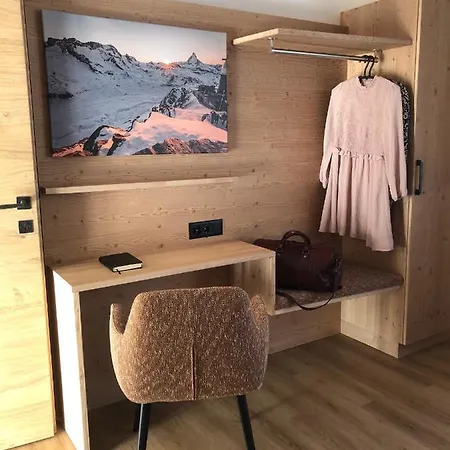 Haus Zur Bruecke Zermatt