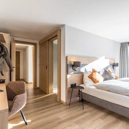 Haus Zur Bruecke Apartament *